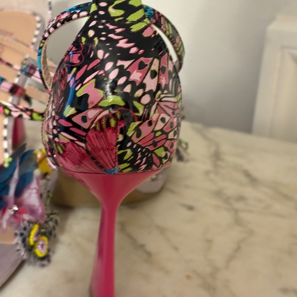 Designer Betsey Johnson Strappy Fancy Open Toe Elegant Heels Emblished Strap - Picture 9 of 13